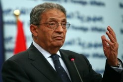 عمرو موسى يعتبر السياسة الأمريكية في مصر تلعب على طرفين