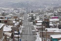 مدينة مكسيكية تعيد فتح الطرق بعد عاصفة ثلجية نادرة