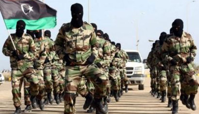 مقتل 6 جنود ليبيين إثر اشتباكات مع داعش في بنغازي
