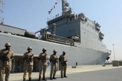 اليمن يطلب حظرا بحريا من عاصفة الحزم