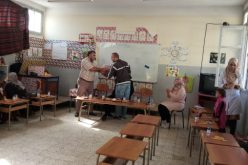 بالصور.. أساتذة مدرسة علي بوظهر ببومرداس يكرّمون مدير مؤسستهم