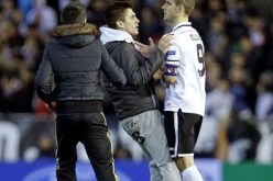 توقيف 6 مشجعين فرنسيين بعد مباراة فالنسيا وباريس سان جيرمان