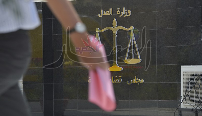 840 مليون دخلت حساب مدير الشركة لعقد اتفاقية تكوين إطارات بنك الخليفة و أروايز