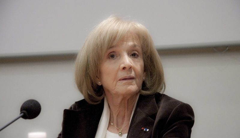 السفير صالح لبديوي مثل الجزائر في جنازة جيزيل حليمي