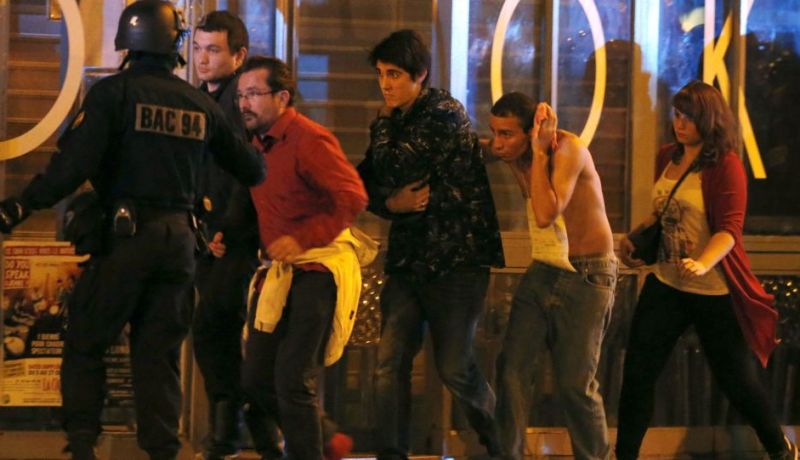 مسرح باتاكلان.. ناجون يشكرون منقذهم الجزائري