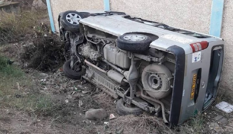 بالصور.. إنقلاب حافلة يخلف 16 جريح في البويرة