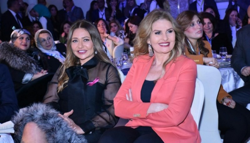 يسرا وليلى علوي تحاربان سرطان الثدي