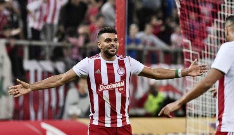 سوداني يشكر “أولمبياكوس” ويبدأ مُغامرته الجديدة