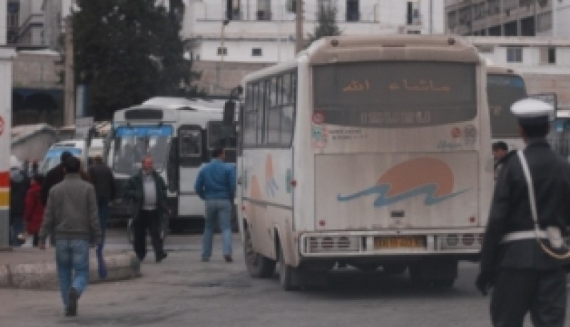 شابة تتعرض للاغتصاب على يد مقاول تحت طائلة التهديد