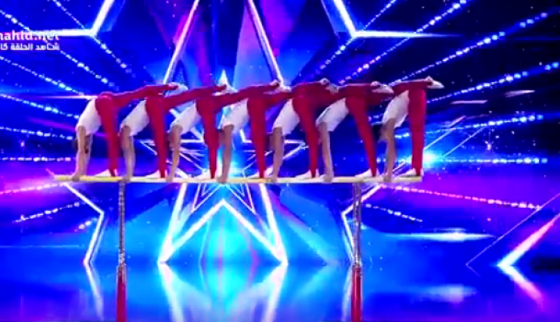 بالفيديو.. فريق جمباز جزائري يدهش لجنة آراب غوت تالنت