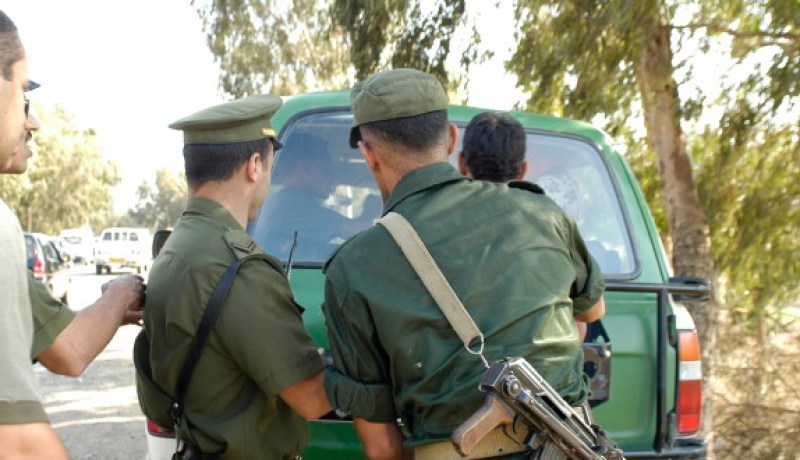 يجري خلف زوجته بـشاقور إلى غاية مقر فرقة الدرك بتيبازة