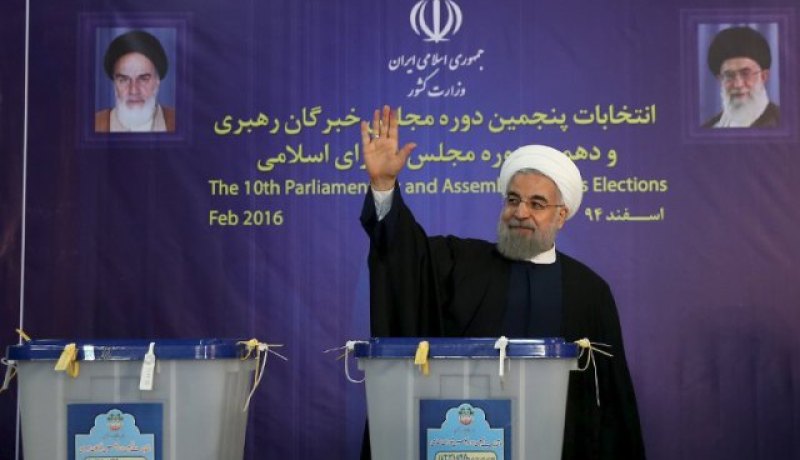 الإصلاحيون يقتربون من تحقيق فوز كاسح في الإنتخابات في ايران