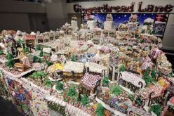 مدينة سياحية صغيرة من كعك الزنجبيل تدخل موسوعة غينيس