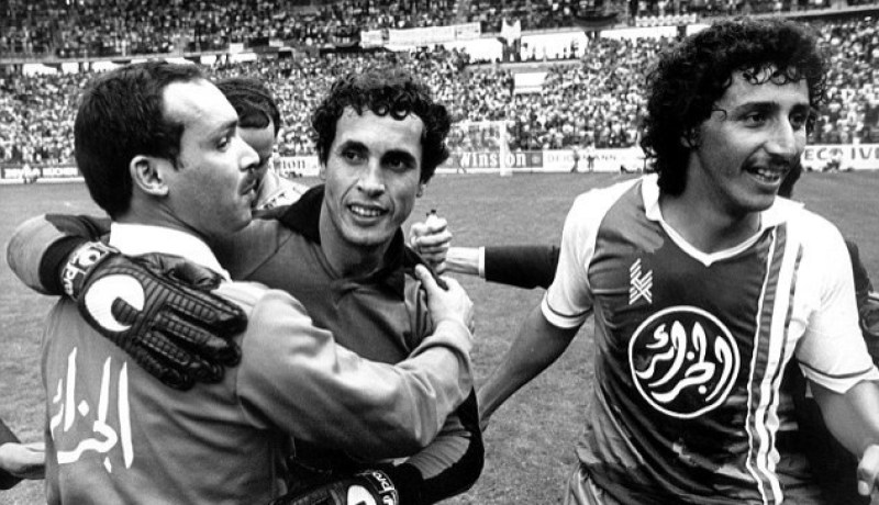 الفاف تتمنى الشفاء العاجل للحارس الأسطوري للخضر