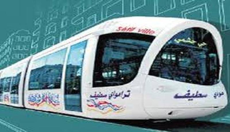والي سطيف يدعو لإشراك المقاولات المحلية لتقليص آجال إنجاز الترامواي