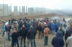 بالصور منازل مهدّدة بالإنهيار بسبب مشروع محطة توليد الكهرباء في بجاية