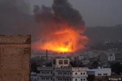 مقتل مدنيين اثنين في قصف على تعز ومنع دخول المساعدات إليها