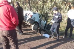 وفاة شخص وإصابة آخر في حادث انحراف سيارة بالبويرة