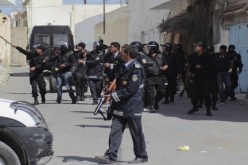 الآلاف من أعوان الأمن التونسي يدخلون في اعتصام مفتوح لتحقيق مطالبهم