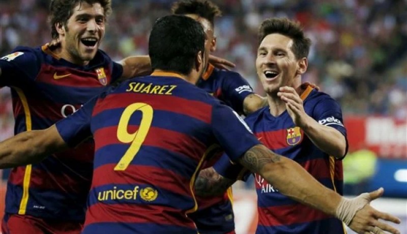 برشلونة يقهر أتلتيكو مدريد في عقر داره بثنائية