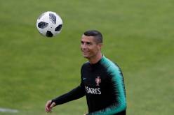 بالفيديو.. هكذا يُحضّر رونالدو لمُواجهة الجزائر غداً !