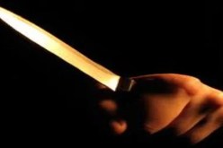 محامية تتعرض للسرقة تحت التهديد بالسلاح الأبيض بمستغانم