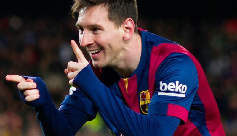 بالفيديو.. شاهد جماهير برشلونة غاضبة على ميسي