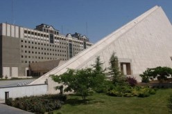 أنباء عن مقتل 7 أشخاص في الهجوم الذي استهدف البرلمان الإيراني