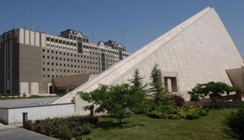 أنباء عن مقتل 7 أشخاص في الهجوم الذي استهدف البرلمان الإيراني