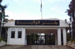 نسوة يقطعن الطريق للمطالبة بترحيل عائلاتهن في حي وادي النيل بعنابة