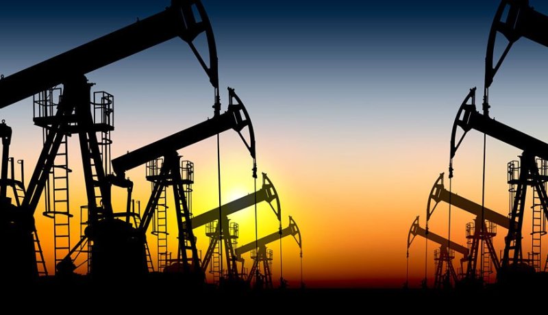 السعودية تهدّد بزيادة إنتاج النفط إلى 12 مليون برميل يوميا