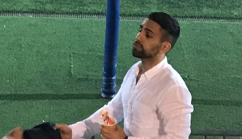 شبيه محرز يغذّي شائعات اتفاقه مع برشلونة