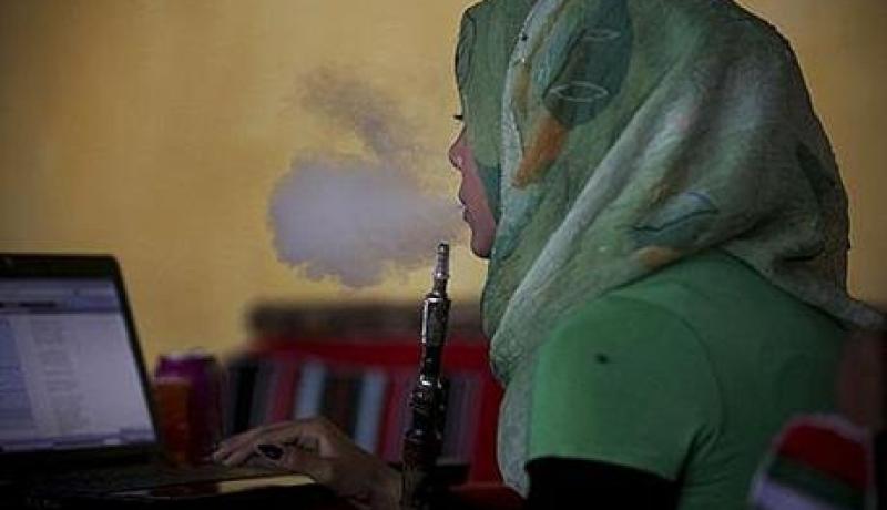 السعودية الخامسة عالميا من حيث عدد النساء المدخنات
