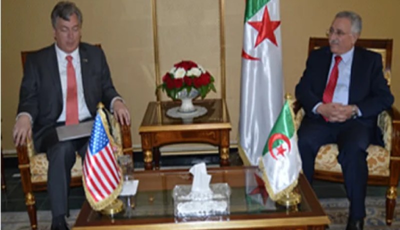 وزير العدل يستقبل السفير الأمريكي بالجزائر