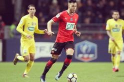 بن سبعيني يتحدى مُدربه في “الإنستغرام”