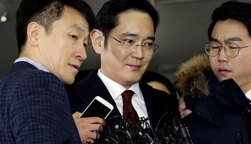 توقيف رئيس مجموعة SAMSUNG بكوريا الجنوبية