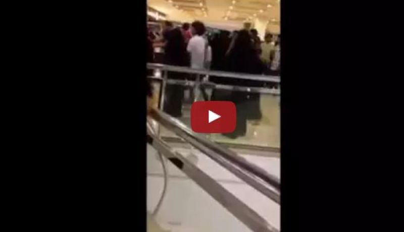 بالفيديو.. شجار بين فتيات في السعودية