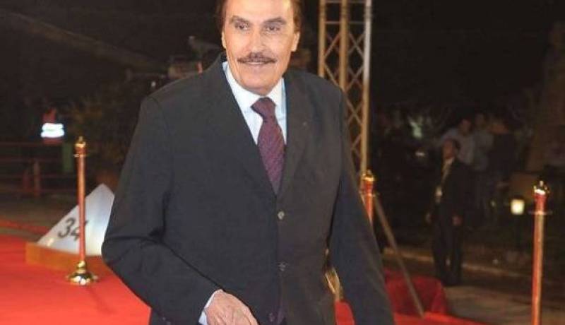 عزت العلايلي يضع إدارة مهرجان الإسكندرية في ورطة