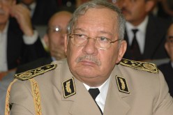 وفاة الشقيق الأكبر لقايد صالح
