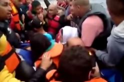بالفيديو حراقة جزائريون يصطحبون معهم سوريات من تركيا نحو أوروبا