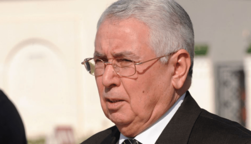 بن صالح يوقع على سجل التعازي إثر وفاة الرئيس الكوبي الأسبق فيدال كاسترو