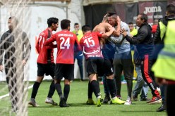 درفلو حاضر ببولوغين للإحتفال مع فريقه السابق