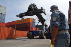 إعفاءات جمركية لهدايا الأجانب الموجهة لمسؤولي الدولة ومديري الشركات