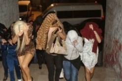 «الجيران» يطردون بائعات هوى من شقة ويحرقون أثاثهن ليلا في قسنطينة