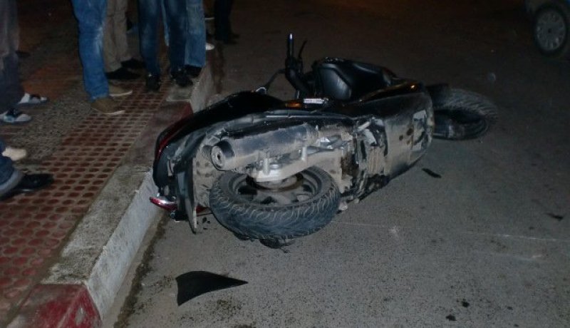 إليزي: وفاة شاب وإصابة اثنين أخرين في إصطدام سيارة بدراجة نارية