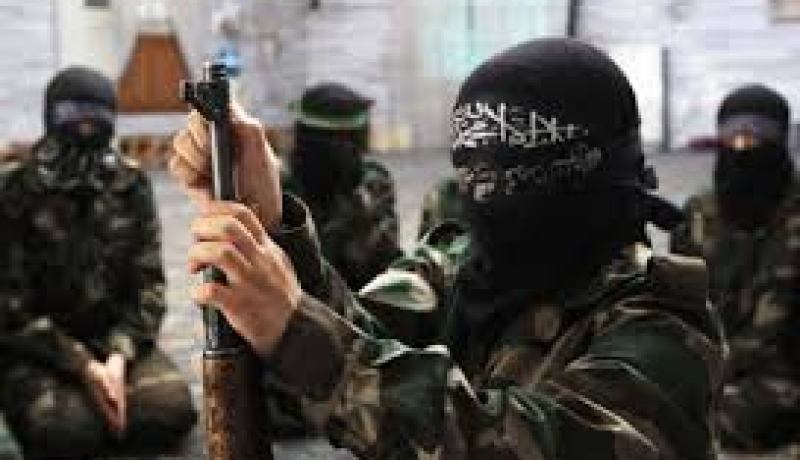 عناصر تنظيم “الدولة الإسلامية”تختطف 80 شابا من قبيلة العبيد