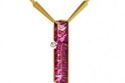 المجوهرات ذات الأشكال الهندسية موضة دارجة في سنة 2015