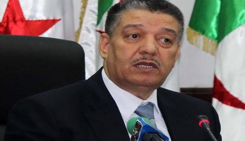 بوضياف يؤكّد ضرورة توجّه المستشفيات المتخصّصة نحو العمل في إطار شبكات