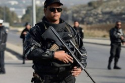 تخفيف ساعات حظر التجوال في منطقة دوز التونسية