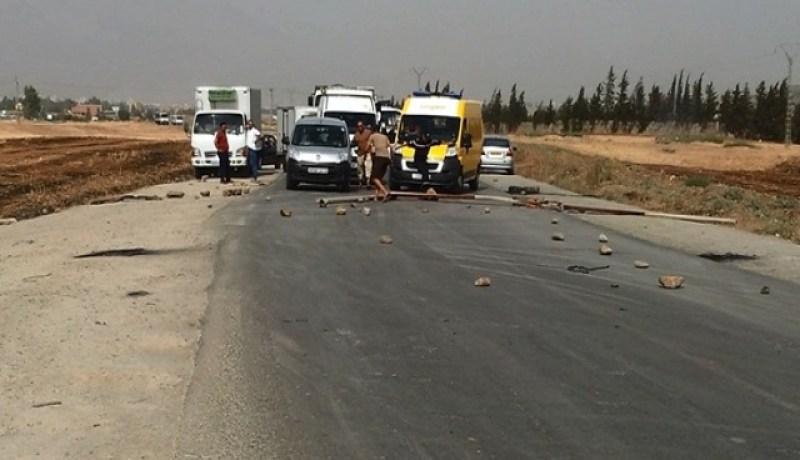 مواجهات عنيفة بين الدرك الوطني وشباب غاضب في البويرة